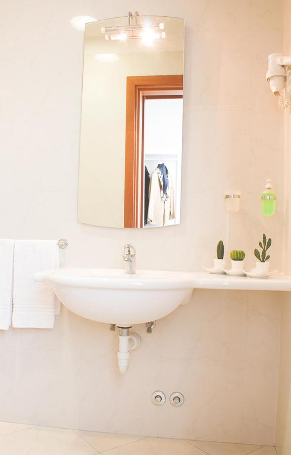 Accanto Al Centro B&B Prato  Exterior photo