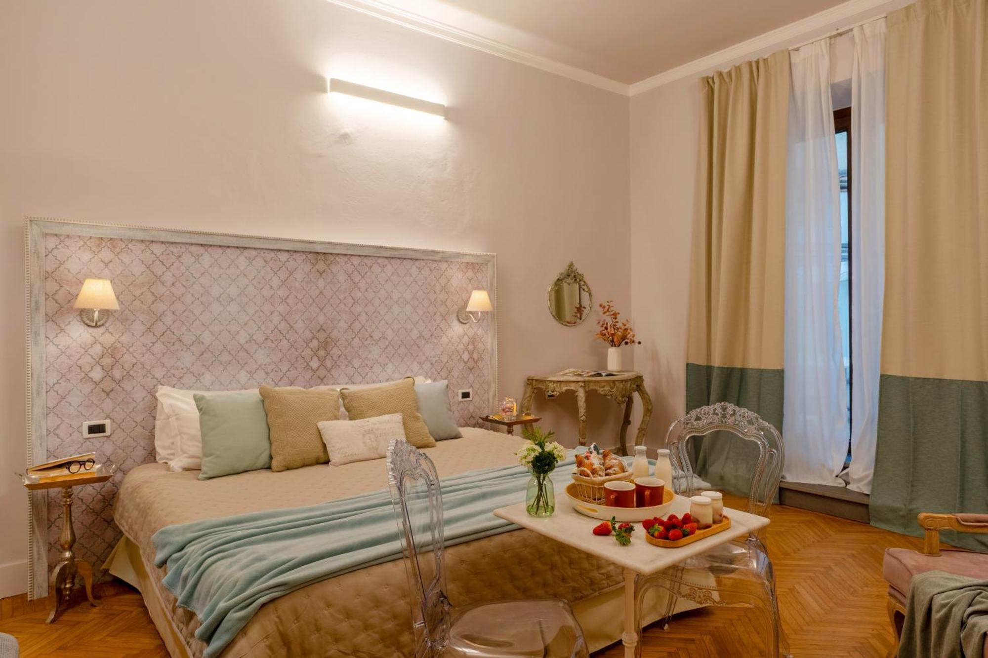 Accanto Al Centro B&B Prato  Exterior photo